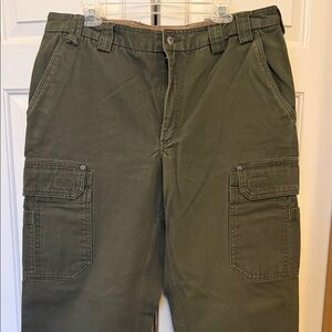 Duluth Trading Co Olive Green Cargo Pants with Flap Pockets